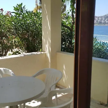 Отель Club Flipper Bodrum Яликовак