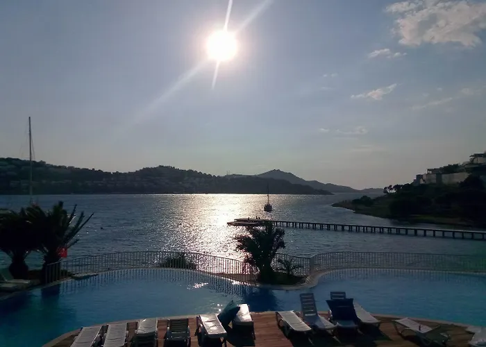 Otel Club Flipper Bodrum *